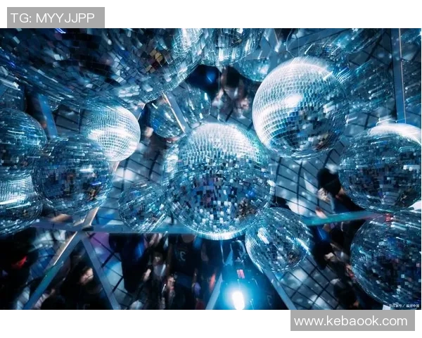 霍伊伦的传奇旅程探索他在艺术与科技交汇处的创新与影响